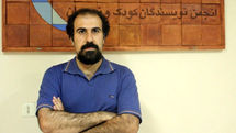 نگاه شاعرانه حسین تولایی به خط، نیمکت و سنگ