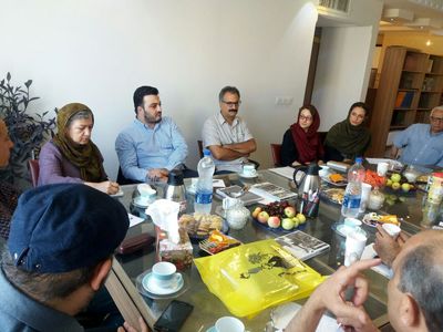 بيمه عمر هنرمندان راه‌اندازي مي‌شود / روساي هيات مديره انجمن‌هاي تجسمي با مدير عامل صندوق اعتباري هنر ديدار کردند 